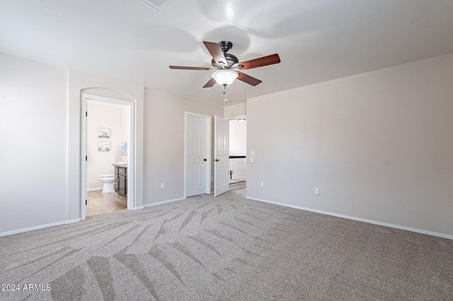 445 W MOUNTAIN SAGE Drive, Phoenix, AZ 85045