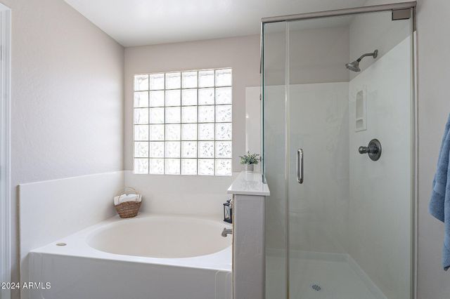 445 W MOUNTAIN SAGE Drive, Phoenix, AZ 85045