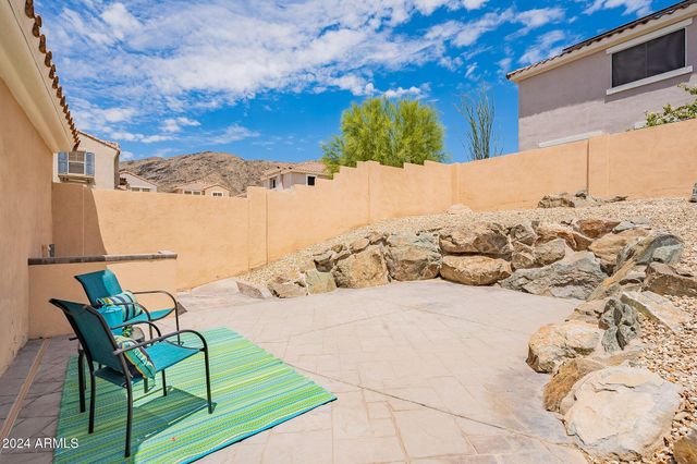 445 W MOUNTAIN SAGE Drive, Phoenix, AZ 85045