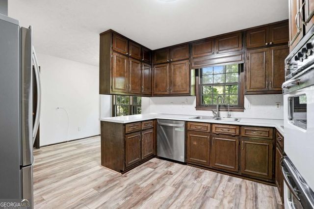 2160 Six Branches Drive, Roswell, GA 30076