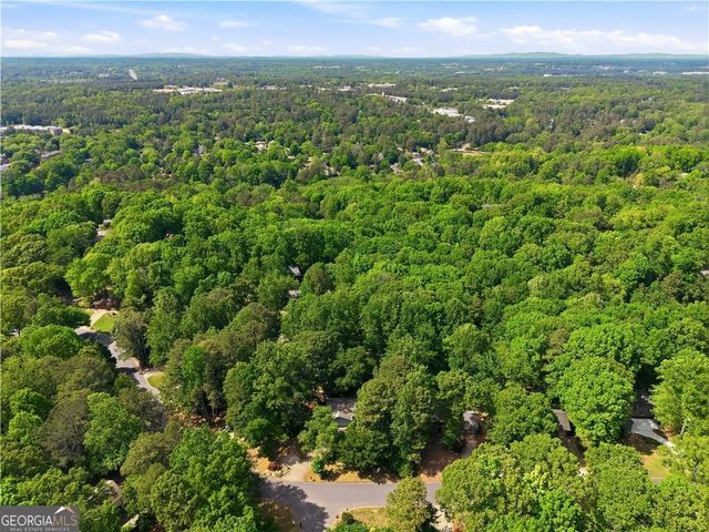 2160 Six Branches Drive, Roswell, GA 30076