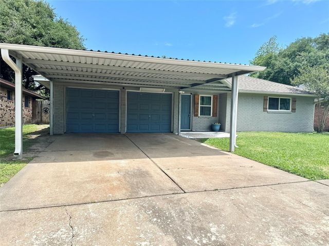 1126 E Dartmouth Lane, Deer Park, TX 77536