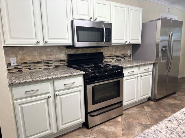 1126 E Dartmouth Lane, Deer Park, TX 77536