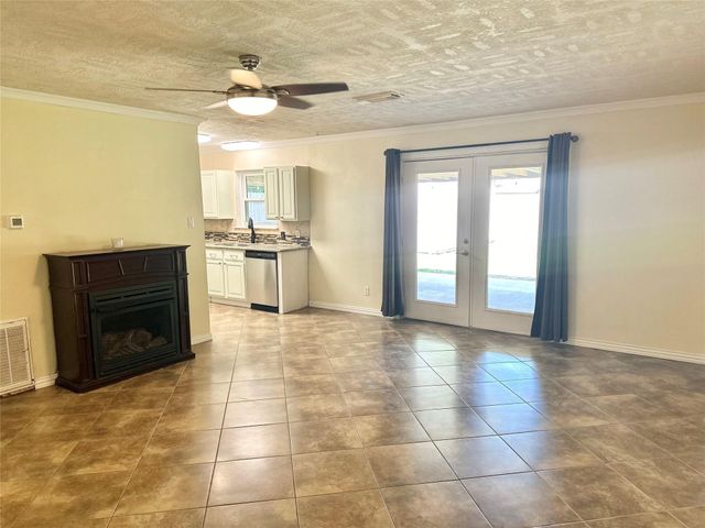 1126 E Dartmouth Lane, Deer Park, TX 77536