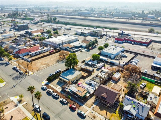 584 E H Street 1-11, Colton, CA 92324