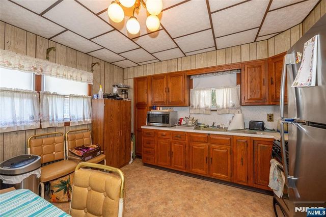 369 Paulison Avenue, Passaic, NJ 07055