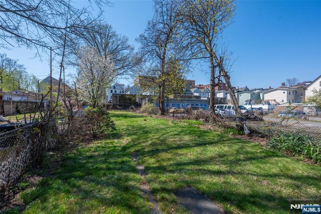 369 Paulison Avenue, Passaic, NJ 07055