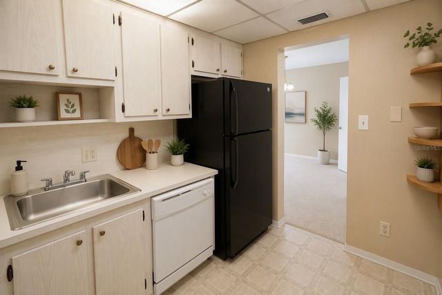 4610 W GRAY STREET 307, Tampa, FL 33609