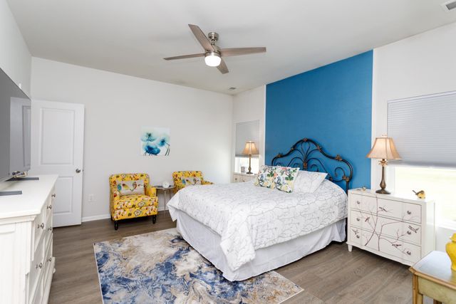 623 Watercliff Dr., Longs, SC 29568
