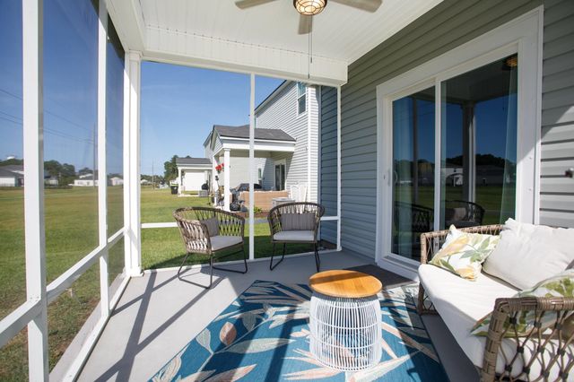 623 Watercliff Dr., Longs, SC 29568