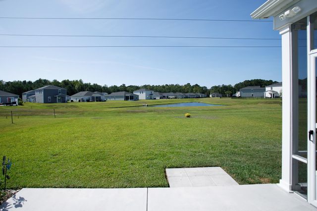 623 Watercliff Dr., Longs, SC 29568