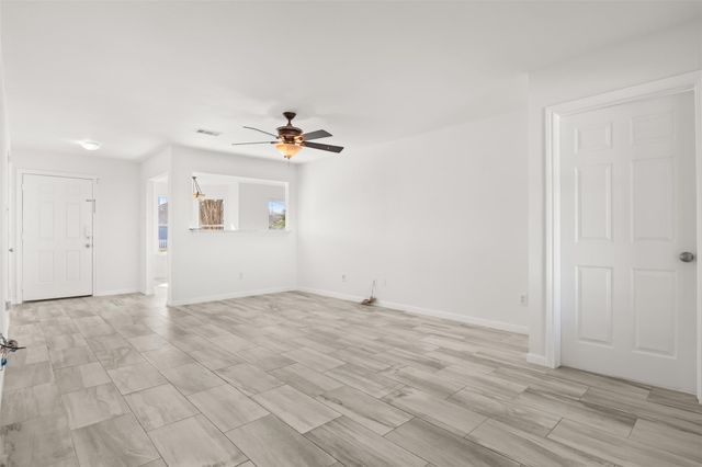 5061 Hauna Lane, Dickinson, TX 77539