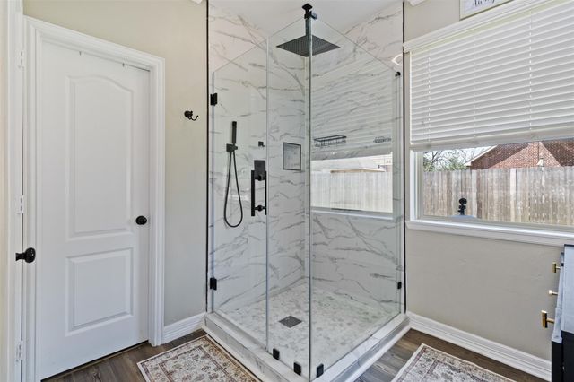 7927 Needlepoint Road, Baytown, TX 77521