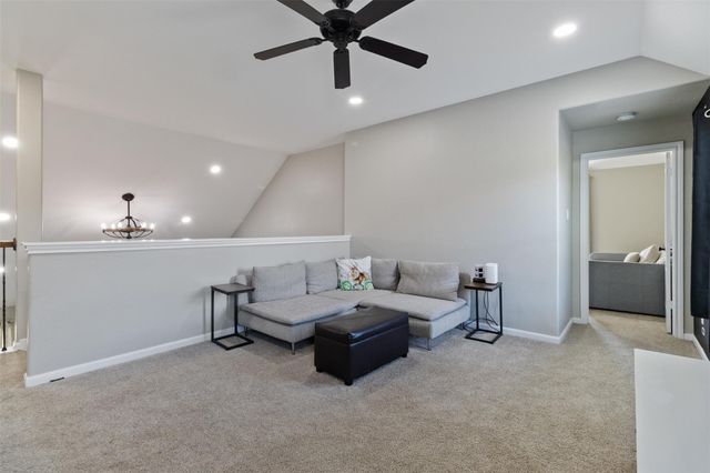 7927 Needlepoint Road, Baytown, TX 77521