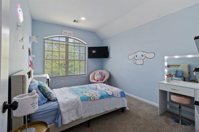 7927 Needlepoint Road, Baytown, TX 77521