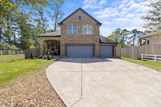 7927 Needlepoint Road, Baytown, TX 77521