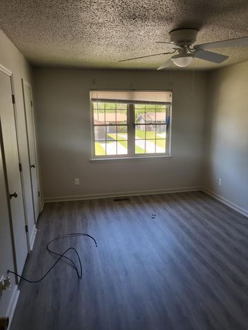 126 Langley Drive Apt B, Summerville, SC 29485