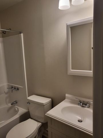 126 Langley Drive Apt B, Summerville, SC 29485
