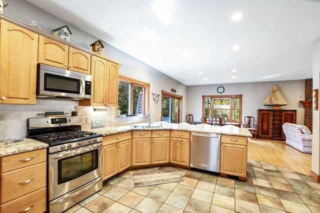 35 Bursley Path, West Barnstable, MA 02668