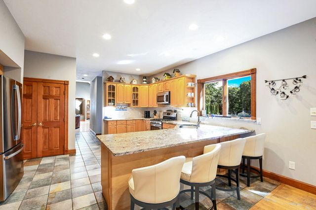 35 Bursley Path, West Barnstable, MA 02668