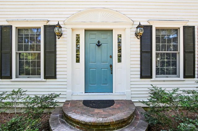 35 Bursley Path, West Barnstable, MA 02668