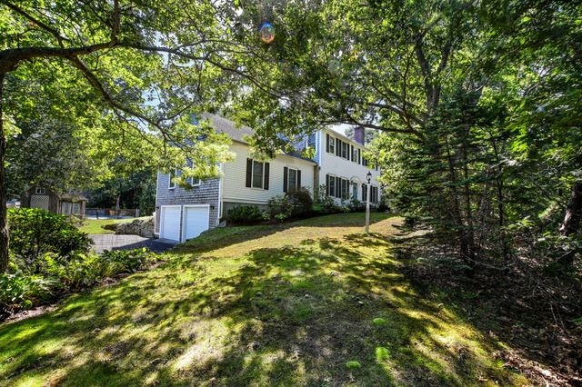 35 Bursley Path, West Barnstable, MA 02668