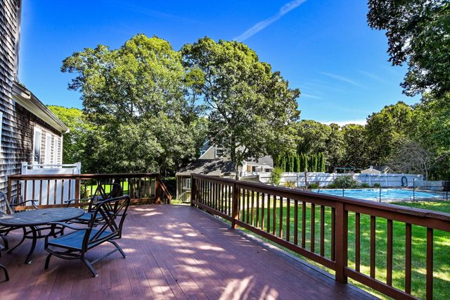 35 Bursley Path, West Barnstable, MA 02668
