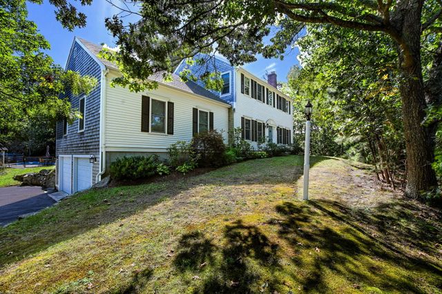 35 Bursley Path, West Barnstable, MA 02668