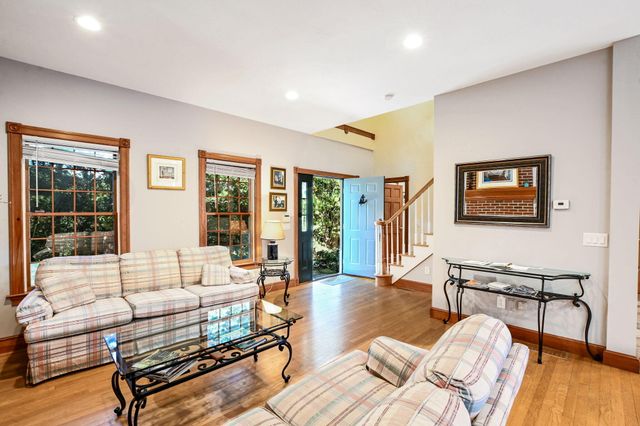 35 Bursley Path, West Barnstable, MA 02668