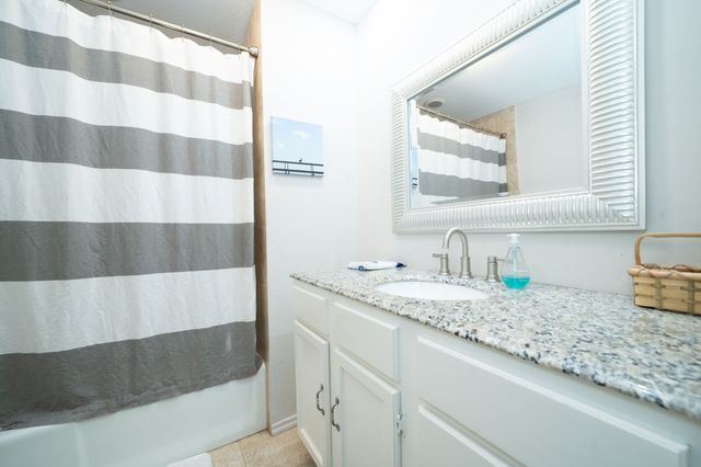 146 Harbor Drive, Gun Barrel City, TX 75156