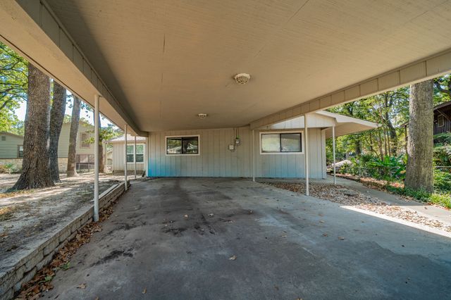 146 Harbor Drive, Gun Barrel City, TX 75156