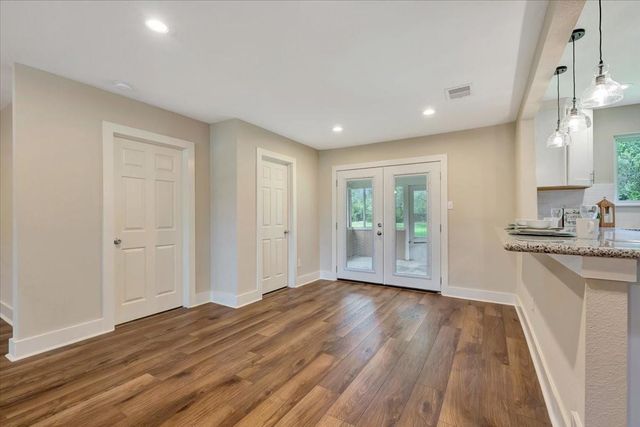 7440 County Road 215a, Alvin, TX 77511
