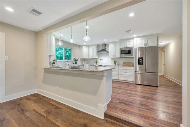 7440 County Road 215a, Alvin, TX 77511