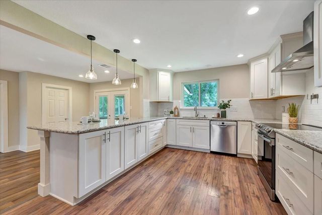 7440 County Road 215a, Alvin, TX 77511