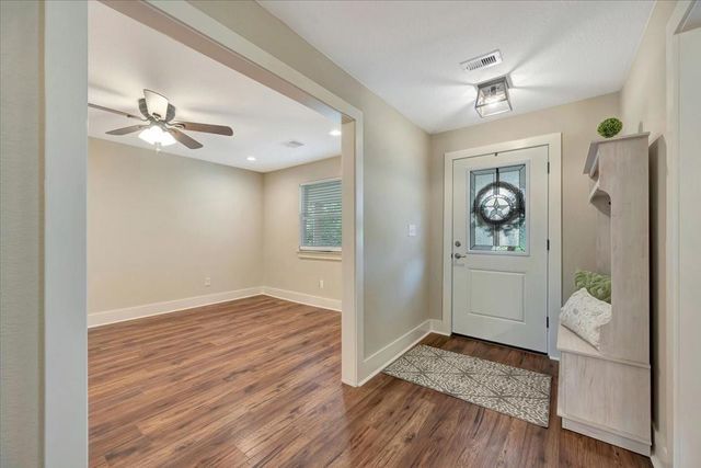 7440 County Road 215a, Alvin, TX 77511