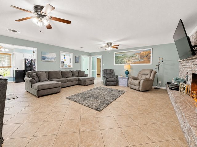 321 Merrell Drive, Sulphur Springs, TX 75482