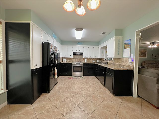321 Merrell Drive, Sulphur Springs, TX 75482