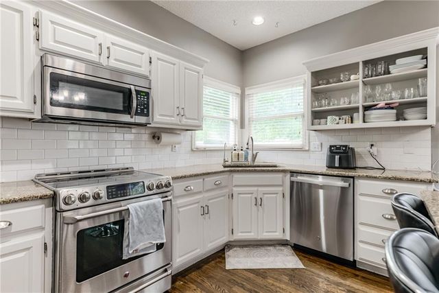 14902 Horton Street, Overland Park, KS 66223