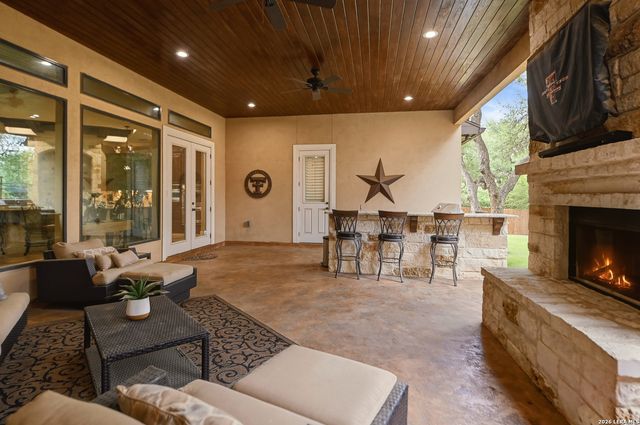 324 HEAVENS WAY, San Antonio, TX 78260