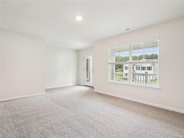 205 Gallop WAY, Yorktown, VA 23690