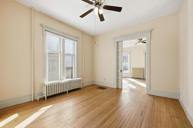 709 7th Street SE, Minneapolis, MN 55414