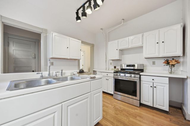 709 7th Street SE, Minneapolis, MN 55414