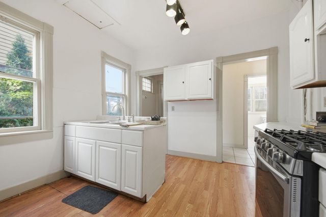 709 7th Street SE, Minneapolis, MN 55414