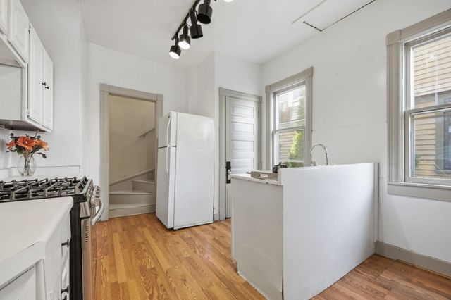 709 7th Street SE, Minneapolis, MN 55414