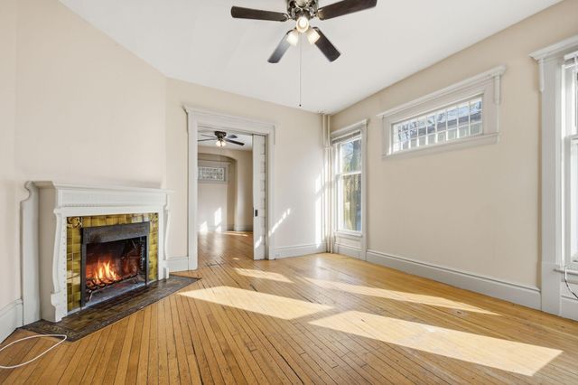 709 7th Street SE, Minneapolis, MN 55414