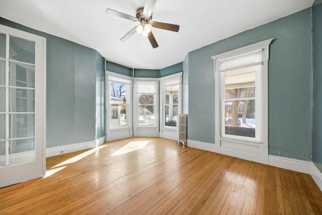 709 7th Street SE, Minneapolis, MN 55414