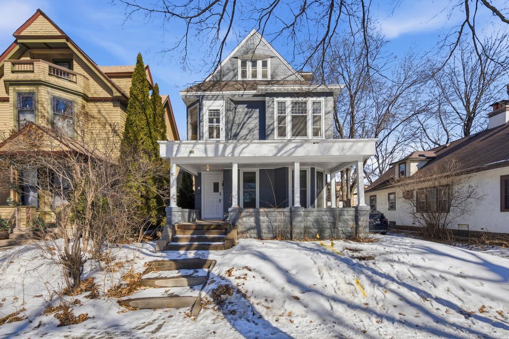 709 7th Street SE, Minneapolis, MN 55414