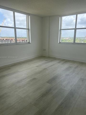 11111 NW Biscayne Blvd 11, North Miami Beach, FL 33181