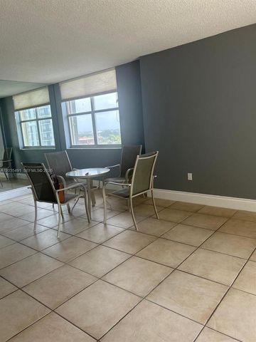 11111 NW Biscayne Blvd 11, North Miami Beach, FL 33181