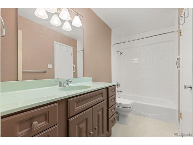 9051 E Nassau Ave 375, Denver, CO 80237